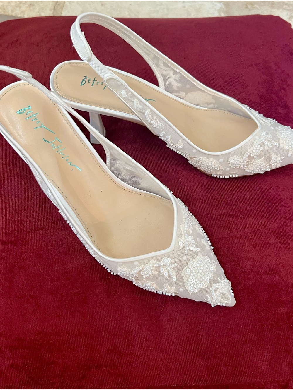 Betsey Johnson White Beaded Lace Slingback Pointed Heels